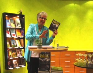 Ann Marie Ackermann presents Death of an Assassin at the Bietigheimer Bücherstube.